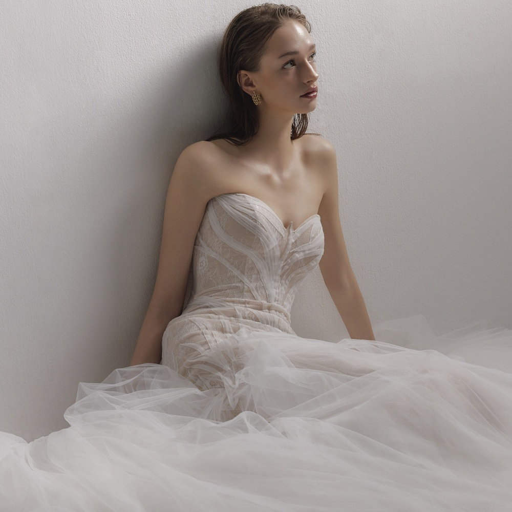 터치바이해리_드레스 [촬영+본식] 드레스 4벌 아이웨딩